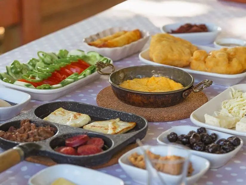 Sihirli Bahçe Kır Evi / Sofular