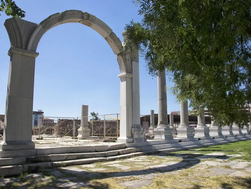 Smyrna Agorası Smyrna Antik Kenti görünümü