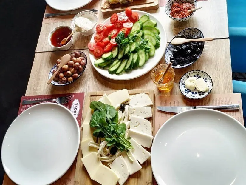 Tadal Pastanesi / Levent