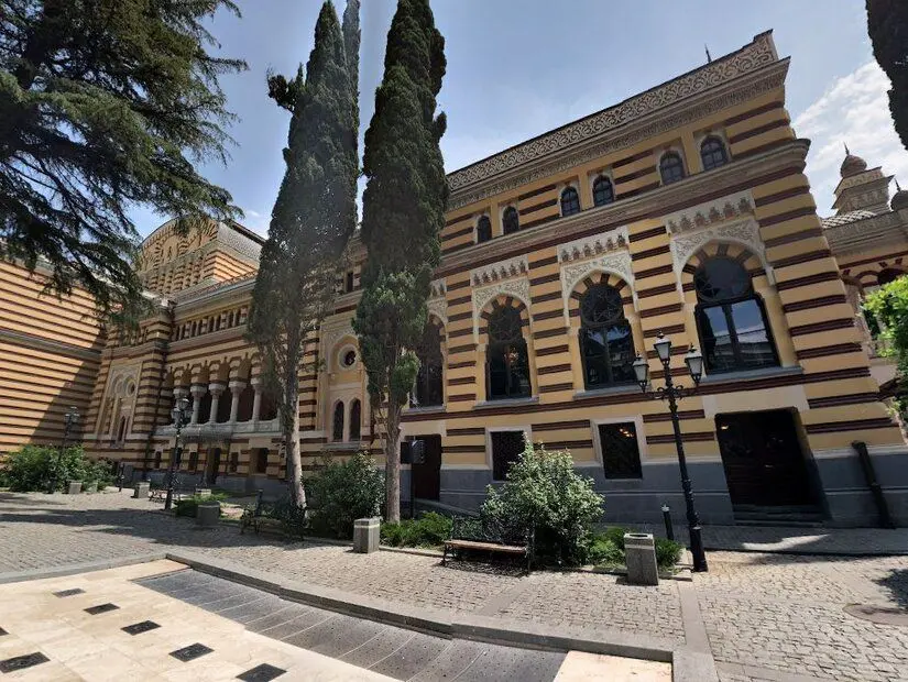 Gürcistan Ulusal Opera ve Tiflis Bale Tiyatrosu