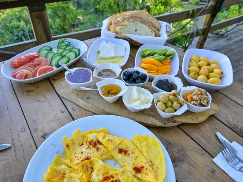 Seyir Tepesi Tesisi / Foça örnek görsel
