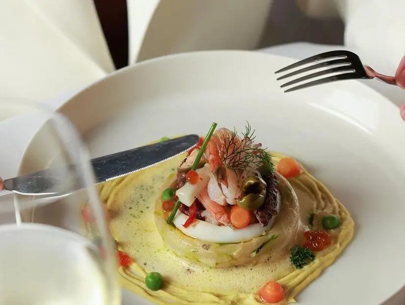 Vogue Restaurant & Bar / Beşiktaş Deniz Mahsüllü Zeytinyağlı Urla Enginarı