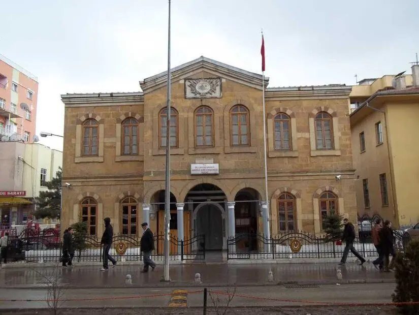 Yozgat Askerlik Şubesi dış görünümü