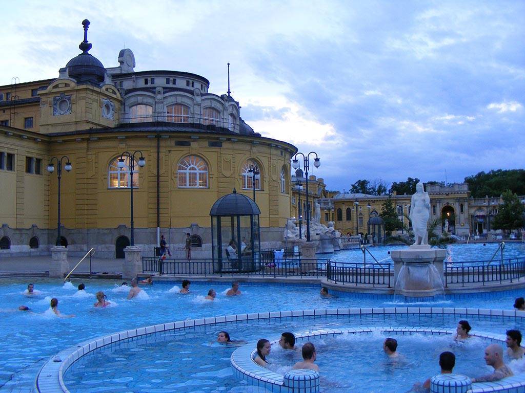 Gellert Oteli hamam ve kaplıcalar
