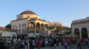 Monastiraki Meydanı