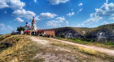 Orhei Vechi Manastırı