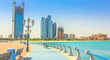 Corniche sahilinde Abu Dabi’nin kalbine inin  