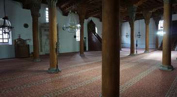 Şahinler Köyü Camisi’nin farklı olan süslemelerini inceleyin 
