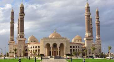 Al Saleeh Camii ve Sanaa Ulu Camii’ne gidin