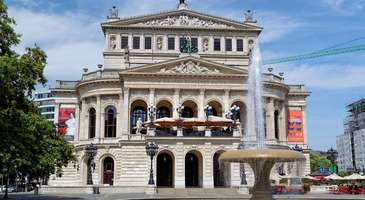 Alte Oper’i görün