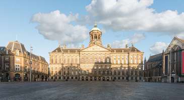 Amsterdam Kraliyet Sarayı'nı gezin