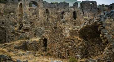 Anemurium Antik Kenti’nde kendinizi tarihin rüzgarına bırakın