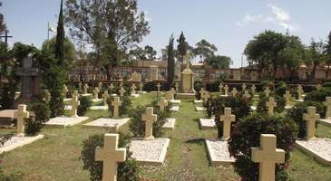 Asmara Ortodoks Mezarlığı’ndan manzarayı seyredin