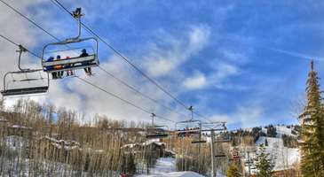 Kayak yapın ve kış sporlarının keyfine varın  