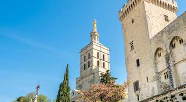 İhtişamlı Avignon Katedrali’ni ziyaret edin  
