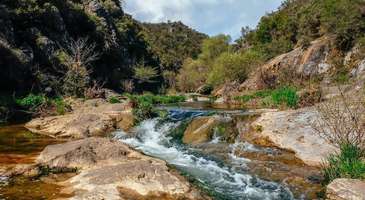 Ballıkayalar Tabiat Parkı’nda piknik, trekking, dağcılık yapın 