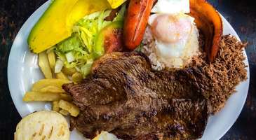 Bandeja Paisa