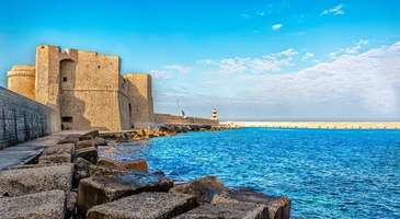 Bari Kalesi’ne gidin