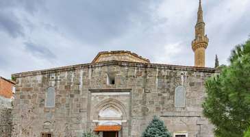 Bergama Ulu Cami’yi ziyaret edin 