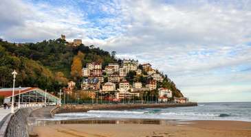 Şehrin sahillerini turlayın  