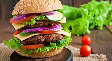 Dev boyutlu hamburgerleri tadın 