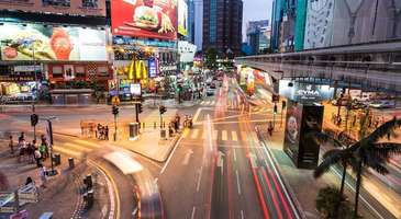 Bukit Bintang’da alışverişe çıkın 