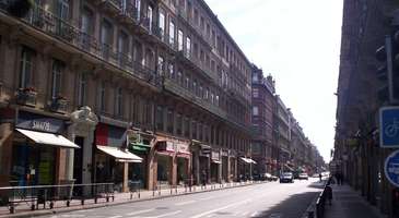 Reu d'Alsace Lorraine Caddesi