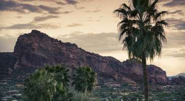 Camelback Dağı’na tırmanın