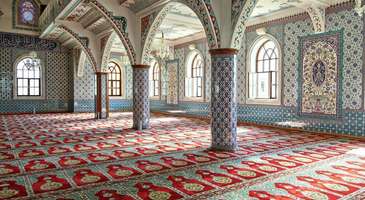 Andijan'daki Jami Medresesi ve Jami Camii’ne gidin