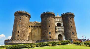 Castel Nuovo Şatosu