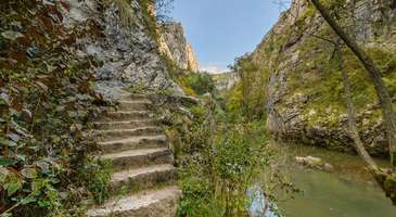 Cheile Turzii - Turda Gorge’da doğayla kucaklaşın