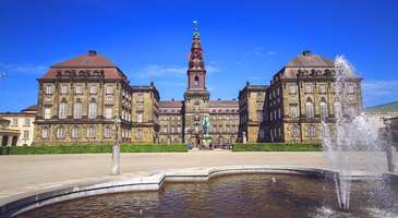 Görkemli Christiansborg Sarayı’nı fotoğraflayın