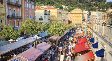Cours Saleya'da kahve için