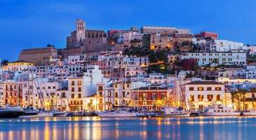 Dalt Vila’da İbiza’nın tarihi yüzünü görün  