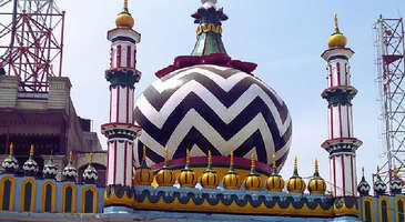 Dargah-e-Ala Hazrat’ı yakından görün