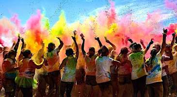 Festivallerden birine mutlaka katılın