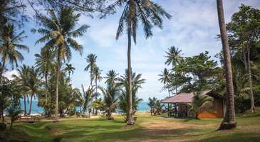 Equator Village Resort’ta konaklayın