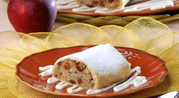 Elmalı Strudel