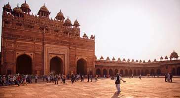 Zafer Kenti Fatehpur Sikri’nin eşsiz mimarisini görün