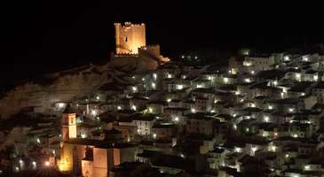 Albacete’nin gece hayatı ile eğlenceye doyun