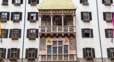 Goldenes Dachl (Altın Çatı)