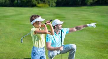 Forest Park’ta golf oynayın, bisiklete binin veya çimlerde dinlenin  