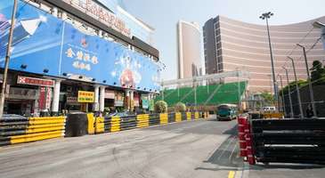 Grand Prix Müzesi'ndeki eserleri inceleyin