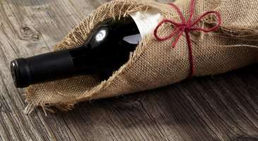 Hediyelik şarap alın  