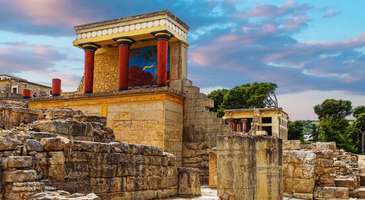 Knossos Sarayı’na gidin