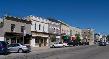 Kentin kalbi High Street’te zaman geçirin