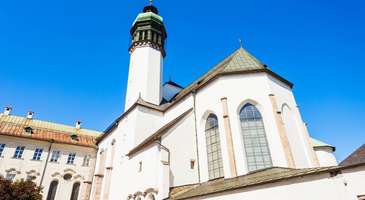 Hofkirche Kilisesi’ni keşfedin