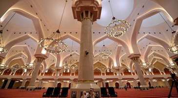 İmam Muhammed bin Abdulvahap Camii’ni görün 