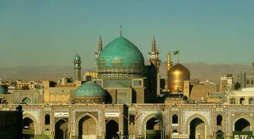 İmam Rıza Türbesi’ni ziyaret edin