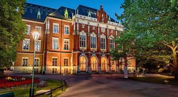 Jagiellonian Üniversitesi’ni ziyaret edin